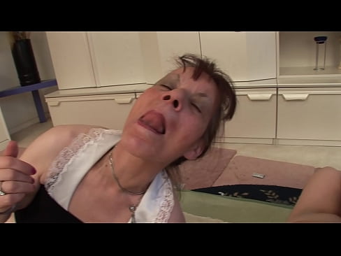 ❤️ Żewġ nanniet u nannu wieħed għandhom threesome ❤️ Porn iebes f'mt.assistirhentai.ru ❌️