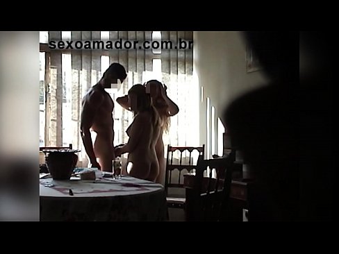❤️ Ħbieb sesswali jistiednu raġel ġgant u threesome miegħu ❤️ Porn iebes f'mt.assistirhentai.ru ❌️