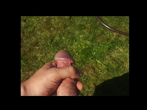 ❤️ Hottie sħun gets pussy roża tagħha fucked u cums bi squirt fi ġnien tas-sajf ❤️ Porn iebes f'mt.assistirhentai.ru ❌️